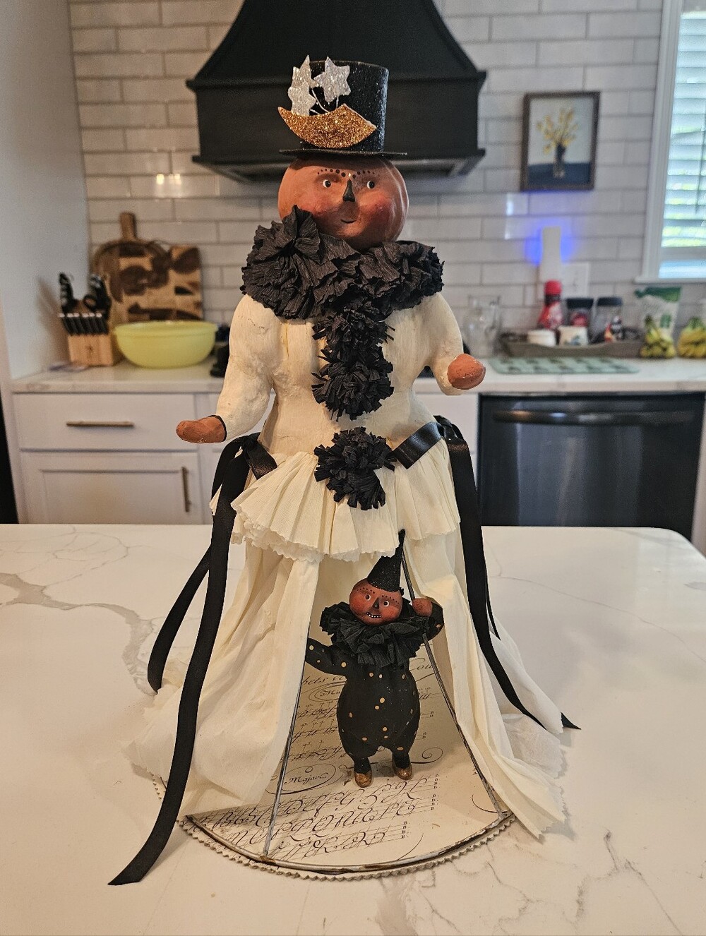 Cream & Black Halloween Pumpkin Doll Couple Figurine